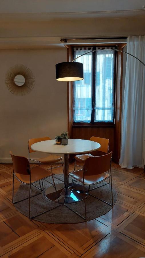 Le Vintage - Appartement En Plein Coeur De La Vieille Ville Аннесі Екстер'єр фото