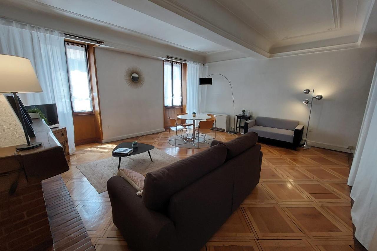 Le Vintage - Appartement En Plein Coeur De La Vieille Ville Аннесі Екстер'єр фото